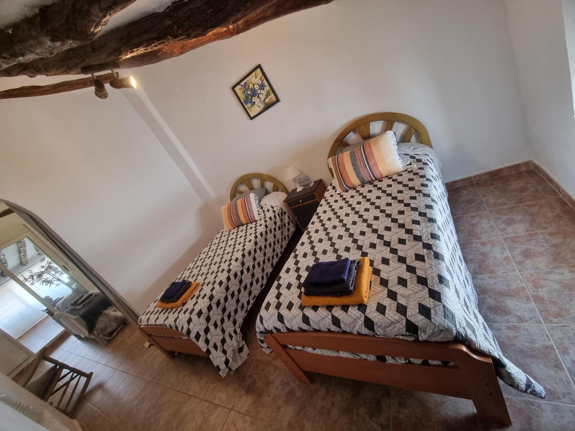 Casa Arriba Village House In Zarra Ngoại thất bức ảnh